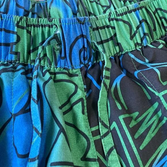 Nike Mens Yoga Training Robbie Simon Shorts Sz XXL Green Black Gym Swoosh A.I.R. - Picture 3 of 12